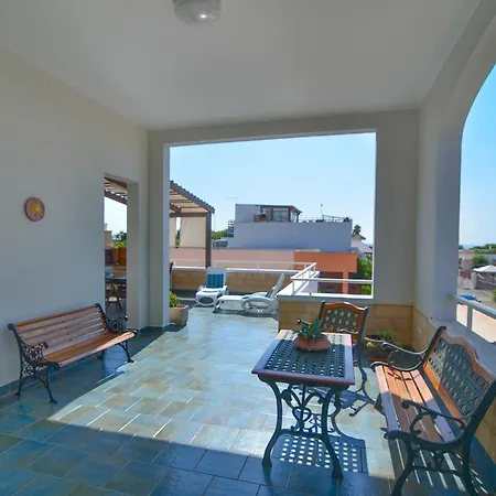 Casa Tonio 1pp Torre Lapillo