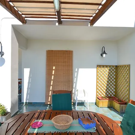 Casa Tonio 1pp * Торре-Лапилло